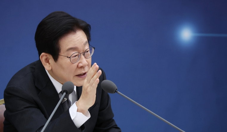 성장전략은 공격적인데 재정여력은 제한적…확장재정 딜레마