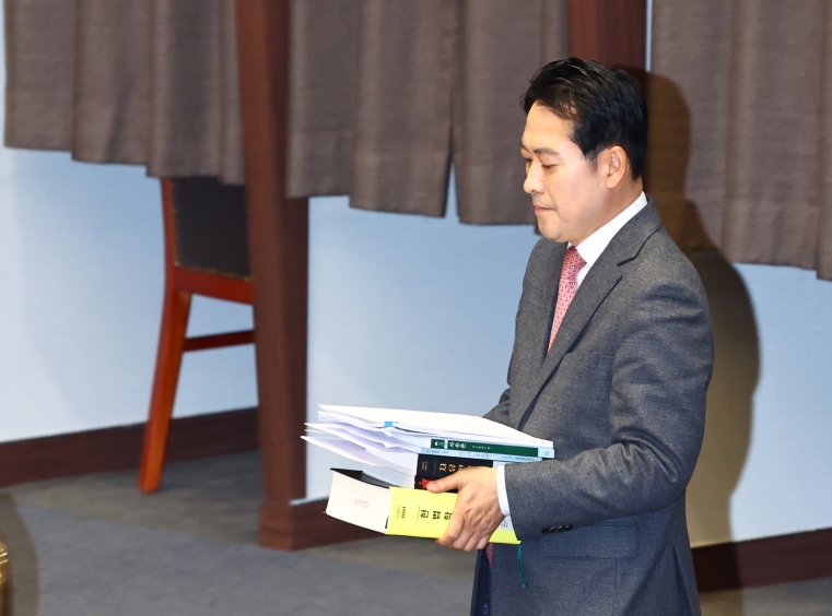 국힘, '내란재판부법' 상정에 총력 대응…