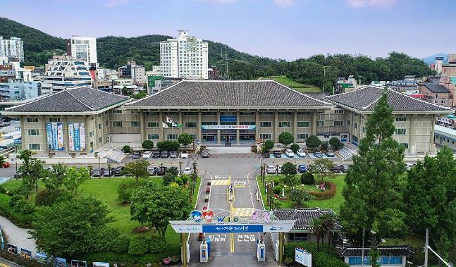 여수시 공무원 행정 무능에 여수시민이 분노하고 나섰다