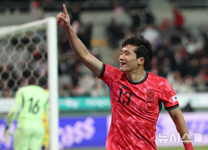 '말띠' 이태석·이한범, '붉은 말의 해' 맞아 북중미 월드컵까…